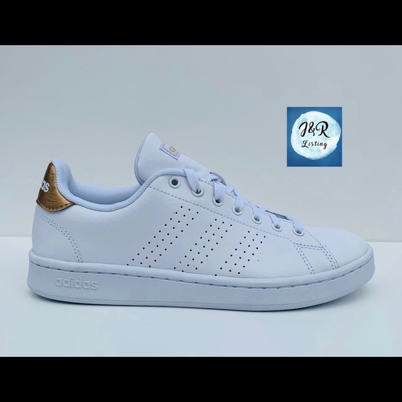 adidas Shoes - adidas Advantage Shoe Women’s Size 9